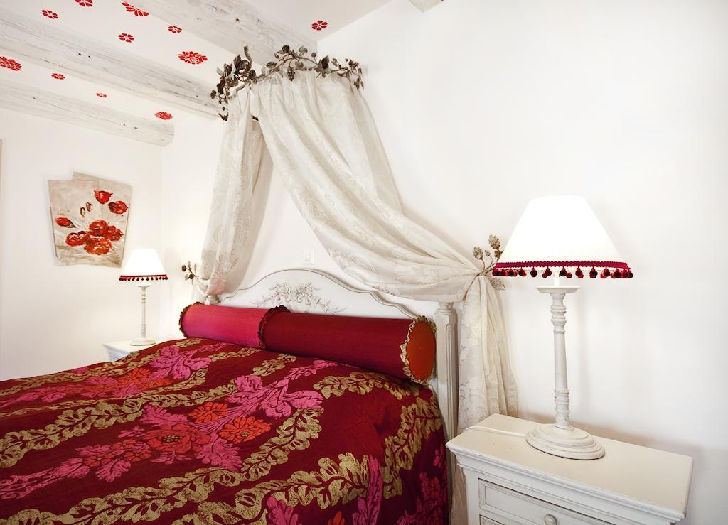 La Belle Saison Bed & Breakfast Mollens  ห้อง รูปภาพ