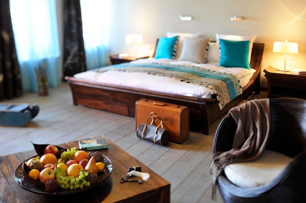 La Belle Saison Bed & Breakfast Mollens  ห้อง รูปภาพ