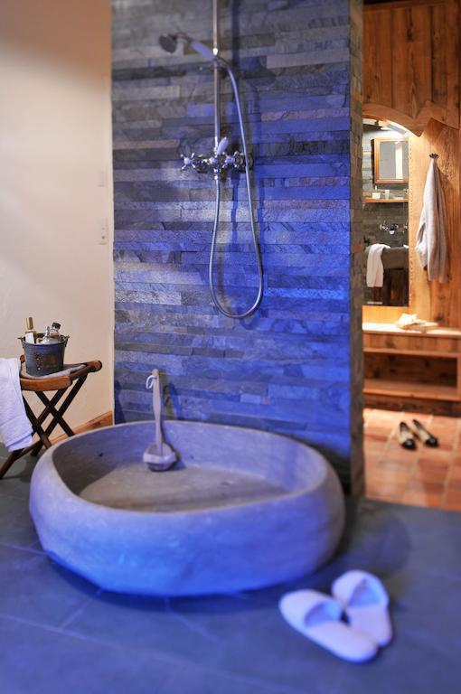 La Belle Saison Bed & Breakfast Mollens  ห้อง รูปภาพ